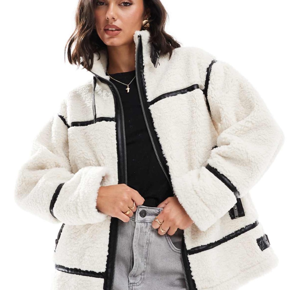 NWOT Miss Selfridges Women's White Sherpa Jacket